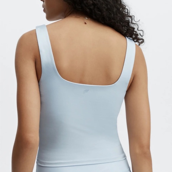 Fabletics Lydia Shine Built-In Bra Tank Size:M - Picture 2 of 5